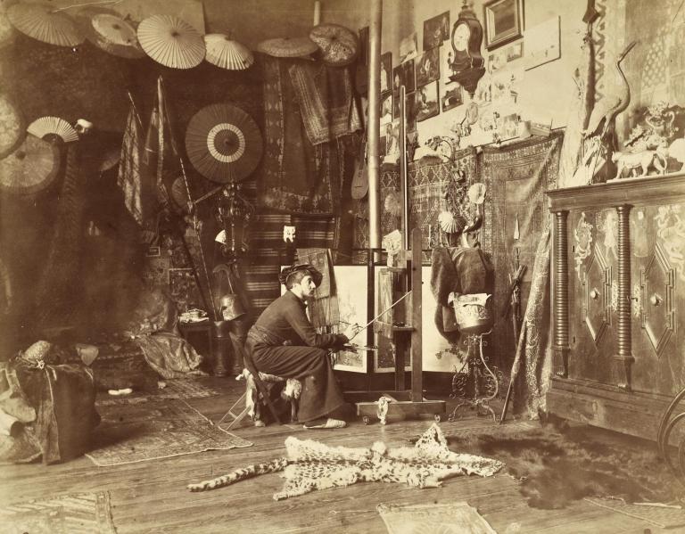 Georges-Antoine Rochegrosse dans son atelier