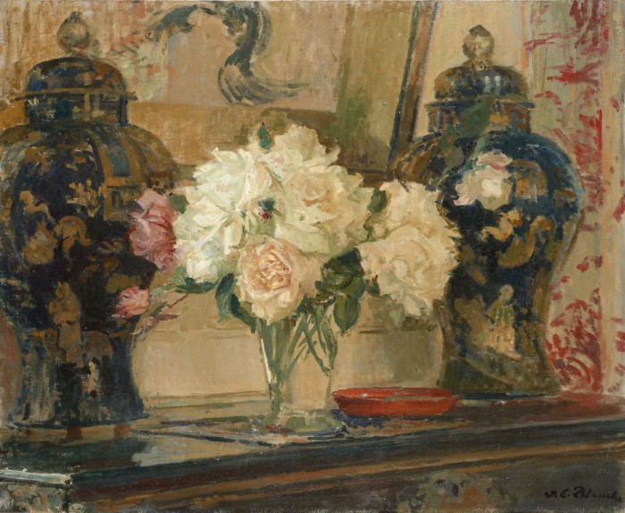 Bouquet de roses et deux vases chinois